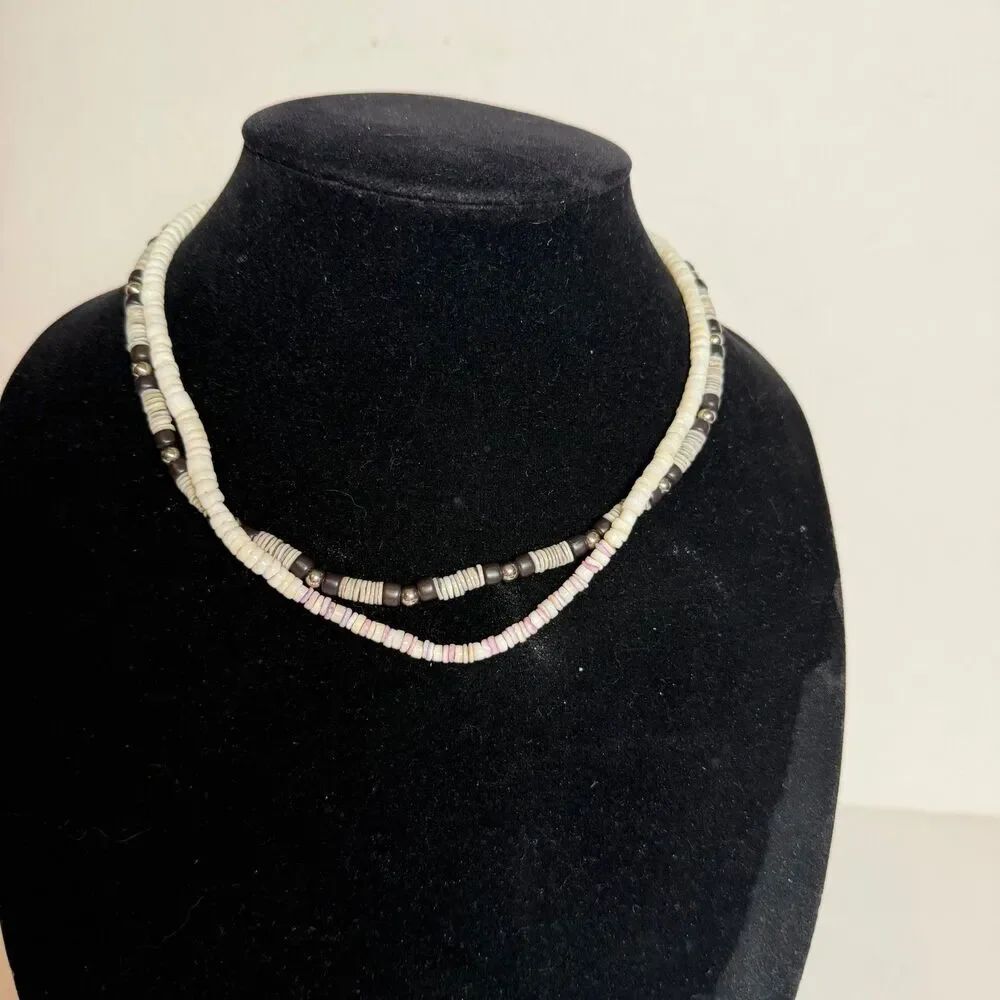 Lot 2 Vintage Heishi Shell Bead Necklaces Cream Pink Gray Black Boho 16 17